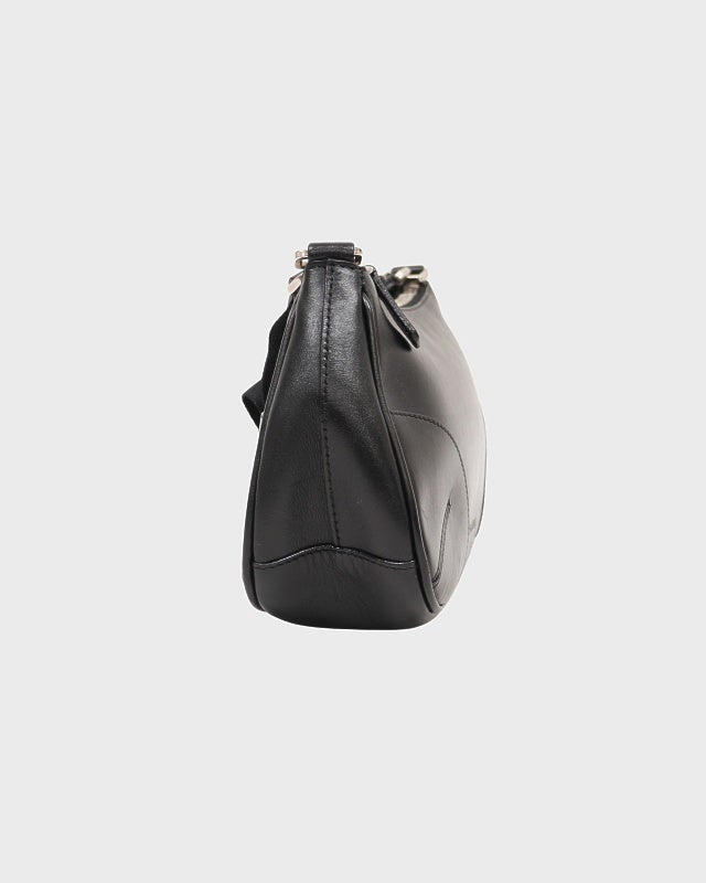 PRADA ロゴ刻印レザーワンショルダーバッグ | Hedy