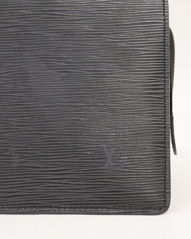 LOUIS VUITTON エピライン サックトリアングル | Hedy
