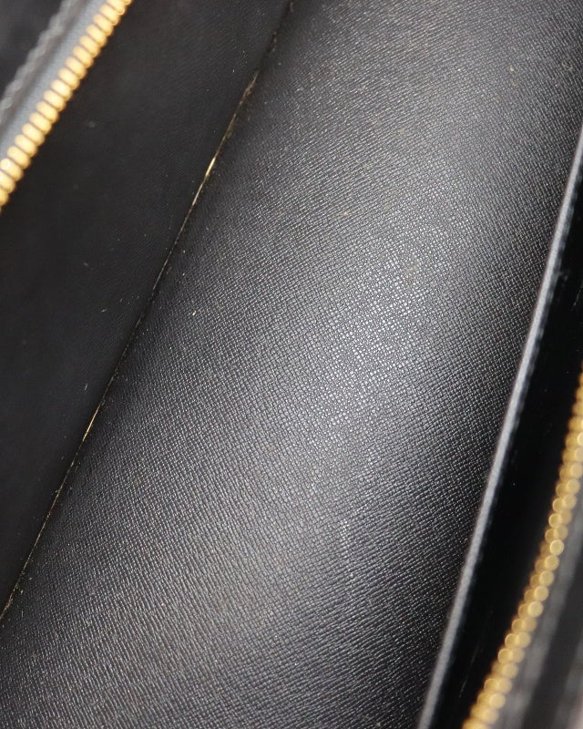 LOUIS VUITTON エピライン サックトリアングル | Hedy