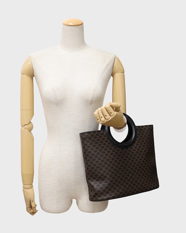 ⭐️CELINE⭐️ガンチーニ　マカダム柄 サークルロゴ金具 ハンドバッグ CELINE マカダム柄サークルロゴハンドバッグ | Hedy