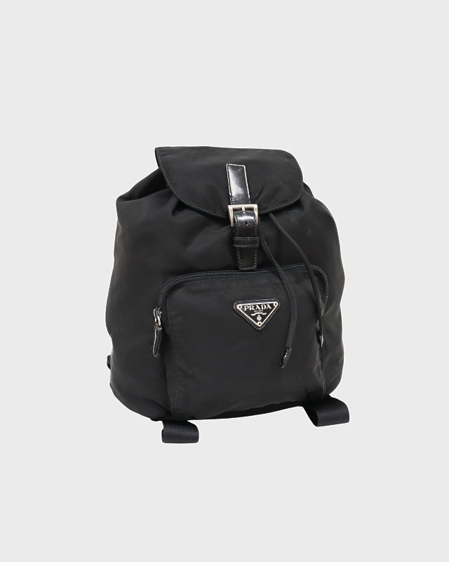 PRADA 三角ロゴ金具ナイロンリュックサック | Hedy