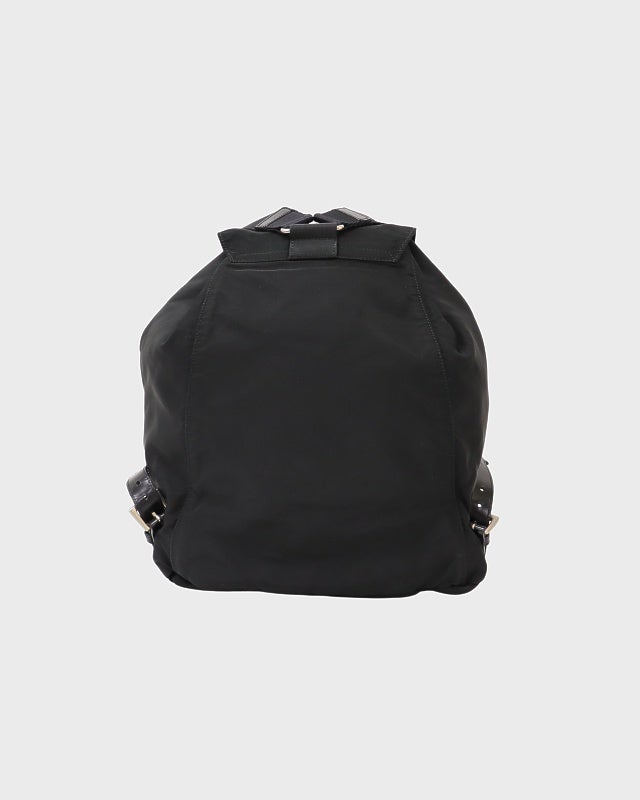 PRADA 三角ロゴ金具ナイロンリュックサック | Hedy