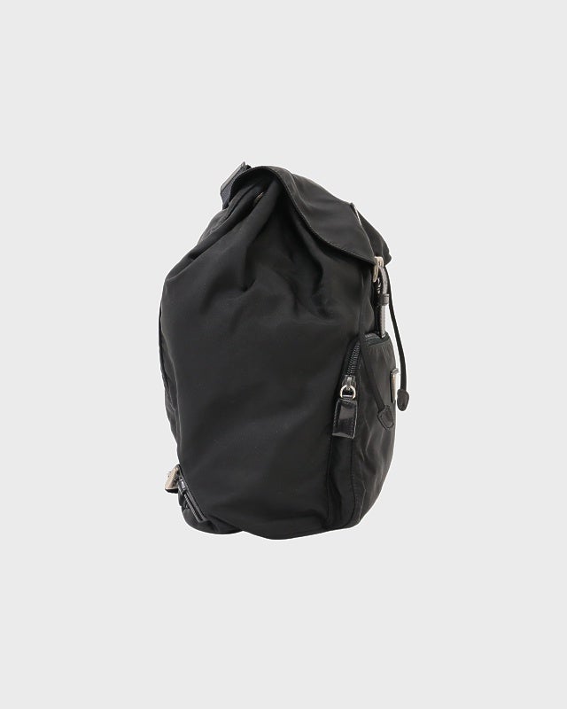 PRADA 三角ロゴ金具ナイロンリュックサック | Hedy