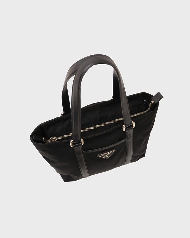 PRADA 三角ロゴ金具ナイロントートバッグ | Hedy