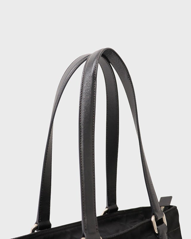 PRADA 三角ロゴ金具ナイロントートバッグ | Hedy