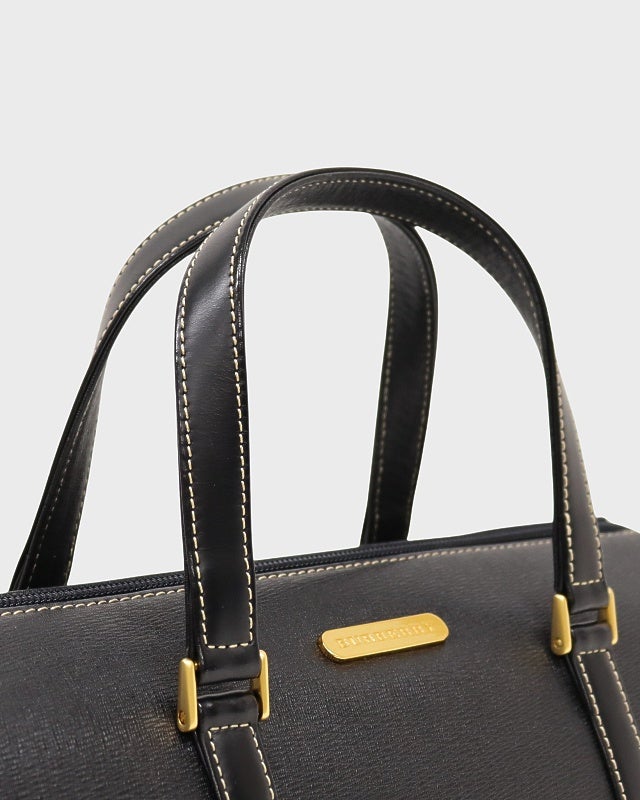 BURBERRY ロゴ金具レザーハンドバッグ | Hedy