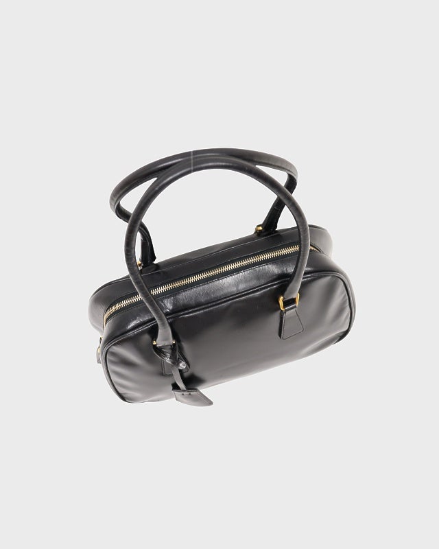 PRADA 三角ロゴ金具レザーハンドバッグ | Hedy