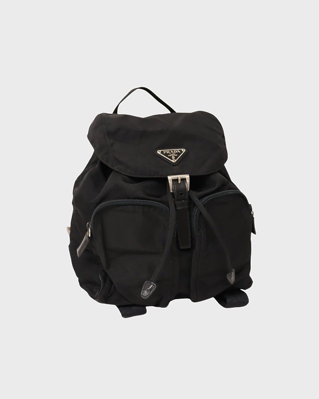PRADA 三角ロゴ金具ナイロンリュック | Hedy
