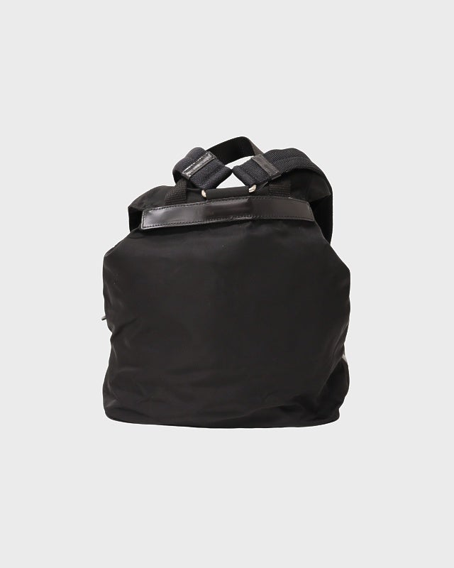 PRADA 三角ロゴ金具ナイロンリュック | Hedy