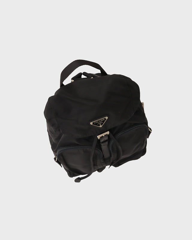 PRADA 三角ロゴ金具ナイロンリュック | Hedy