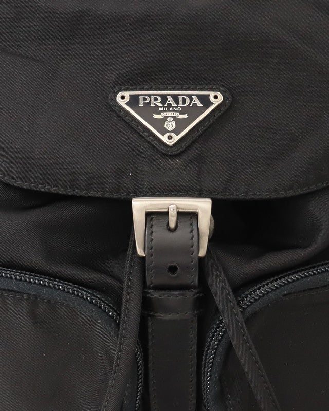 PRADA 三角ロゴ金具ナイロンリュック | Hedy