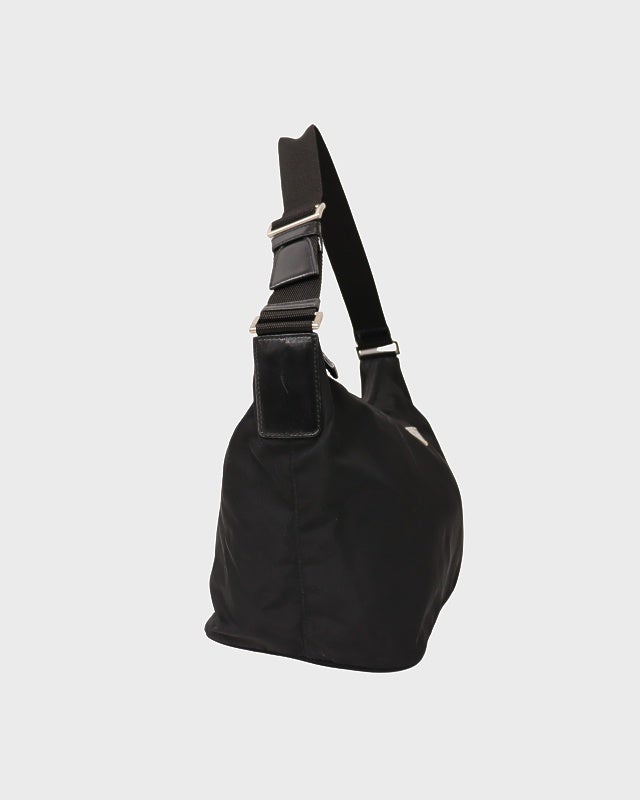 PRADA 三角ロゴ金具ナイロンワンショルダーバッグ | Hedy
