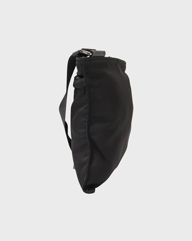 PRADA 三角ロゴ金具ナイロンショルダーバッグ | Hedy