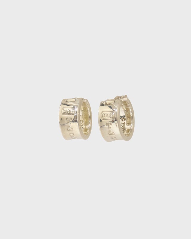 ティファニー ナロー ピアス yuttico TIFFANY&CO. 1837ナローピアス | Hedy