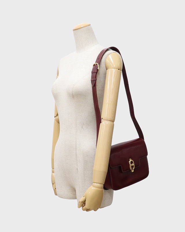 CELINE ワンショルダーバッグ シャイニーディアスキン レッド 馬車金具 CELINE 馬車金具レザーショルダーバッグ | Hedy