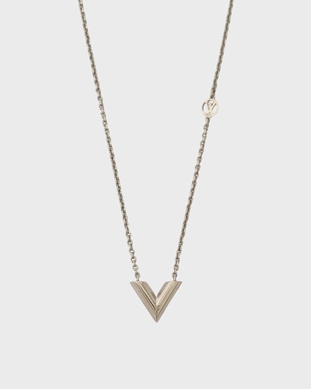 LOUIS VUITTON エッセンシャルVネックレス | Hedy