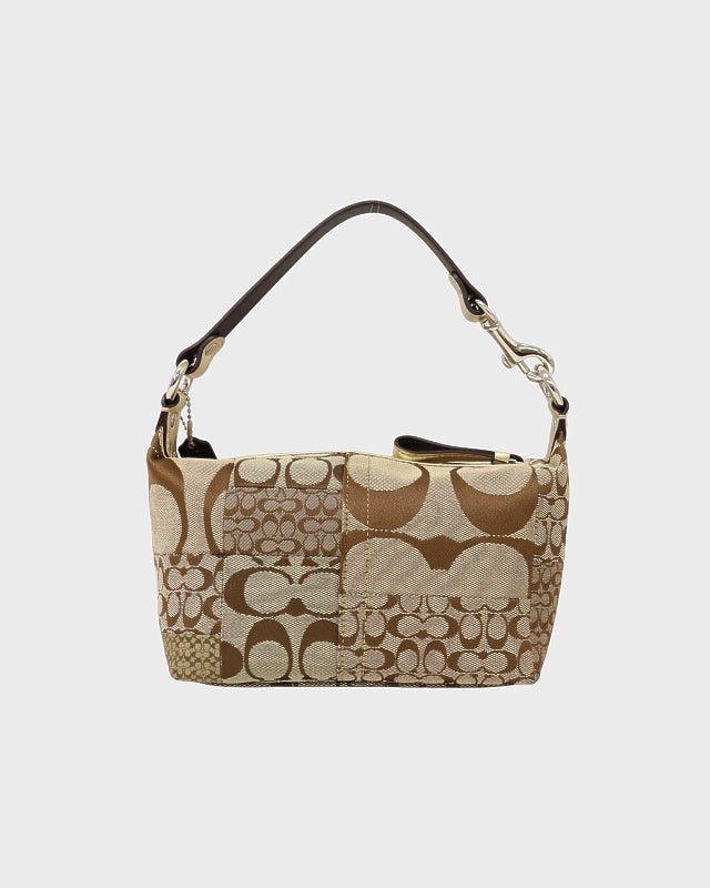 COACH コーチ シグネチャー ワンショルダー ブラック　y2k ゴールド COACH シグネチャーワンショルダーバッグ | Hedy