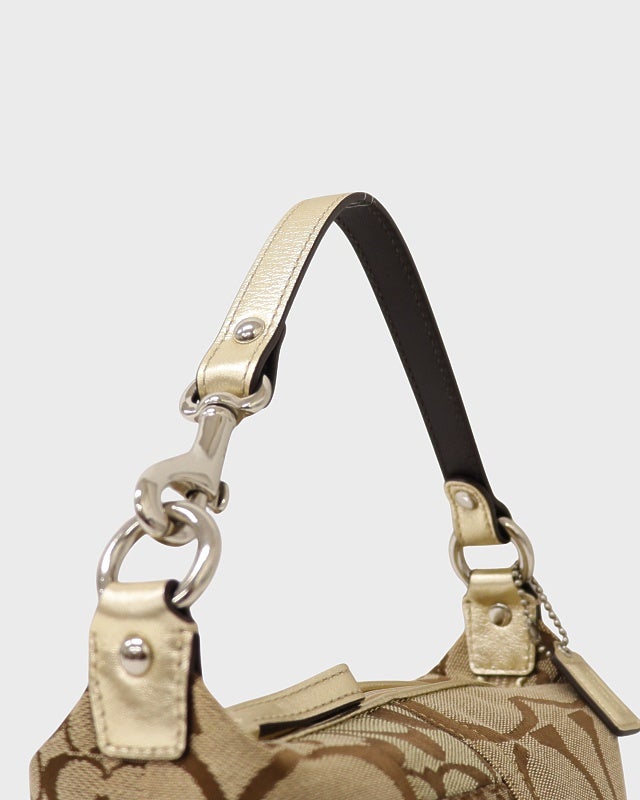 COACH ワンショルダーバッグ シグネチャー 収納袋付き COACH シグネチャーワンショルダーバッグ | Hedy