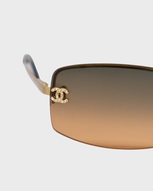 CHANEL COCOラインストーンサングラス | Hedy