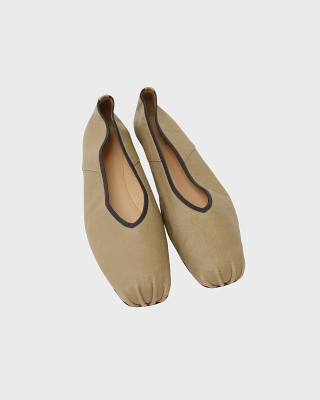 ALAIA スエードバレエシューズ | Hedy