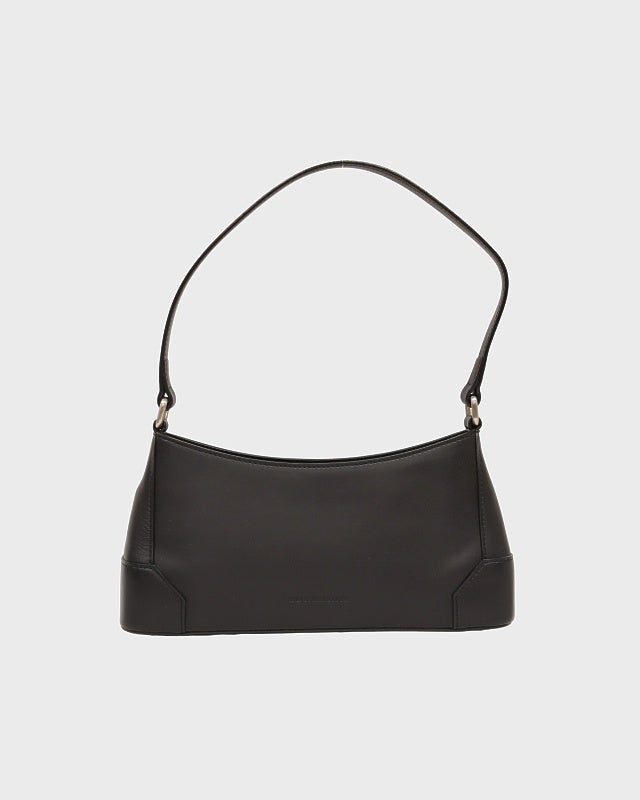 美品 BURBERRY PVC レザー ロゴプレート スクエア ショルダーバッグ BURBERRY ロゴレザーワンショルダーバッグ | Hedy