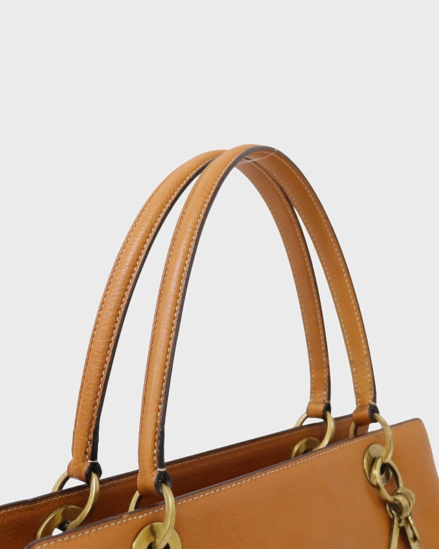 DIOR ロゴチャームレザーハンドバッグ | Hedy