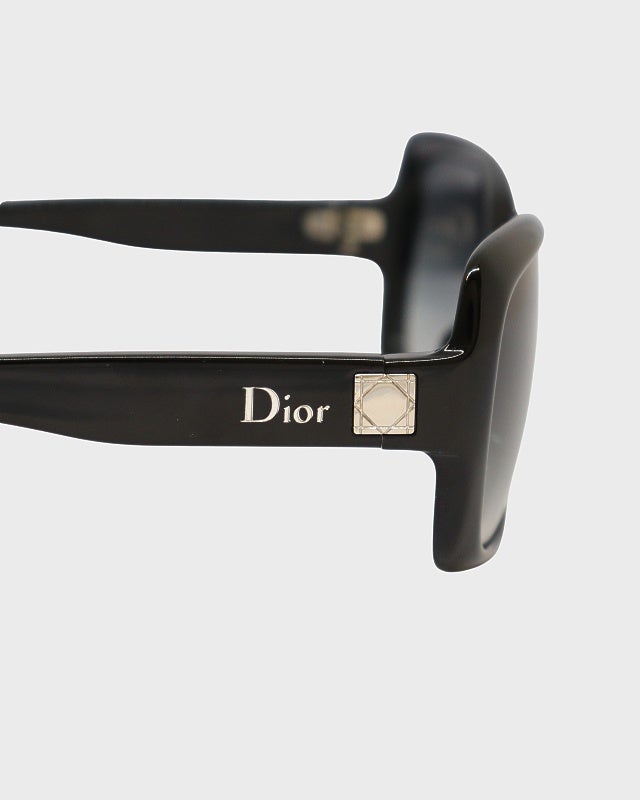 DIOR ロゴサングラス | Hedy