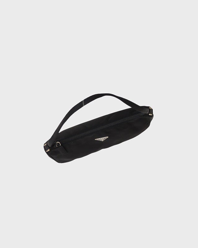 PRADA 三角ロゴ金具ナイロンワンショルダーバッグ | Hedy