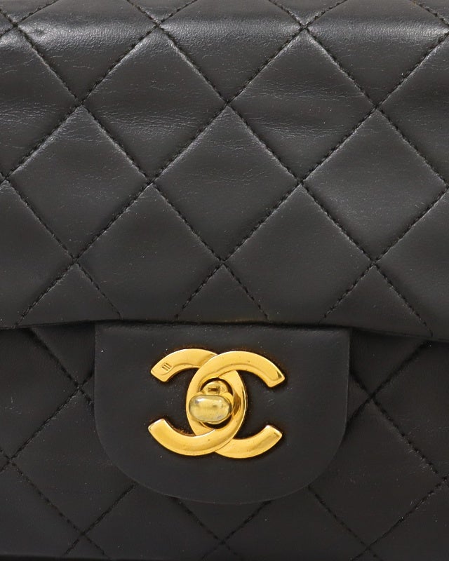 CHANEL マトラッセWフラップターンロックチェーンショルダーバッグ | Hedy