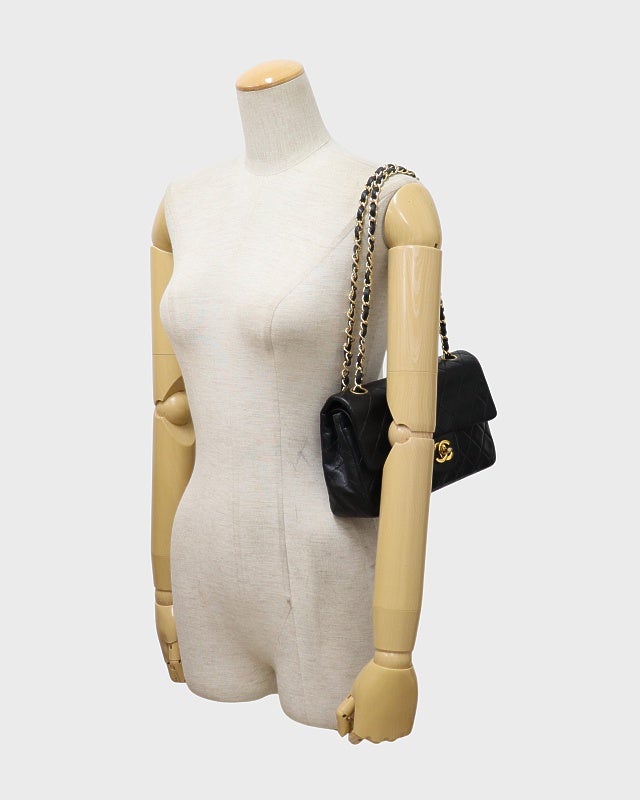 CHANEL マトラッセWフラップターンロックチェーンショルダーバッグ | Hedy