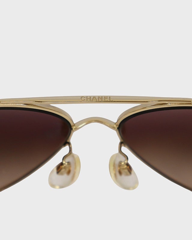 CHANEL ティアドロップサングラス | Hedy