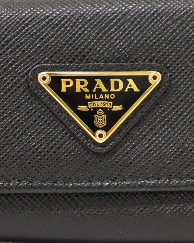 PRADA 三角ロゴ金具サフィアーノキーケース | Hedy