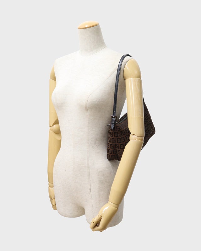 FENDI ズッキーノ柄ワンショルダーバッグ | Hedy