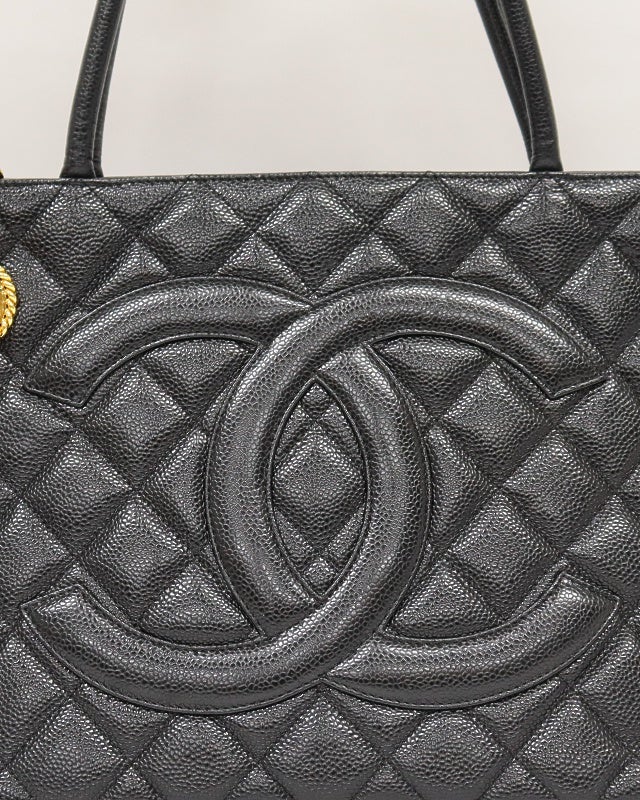 CHANEL キャビアスキン復刻トートバッグ | Hedy