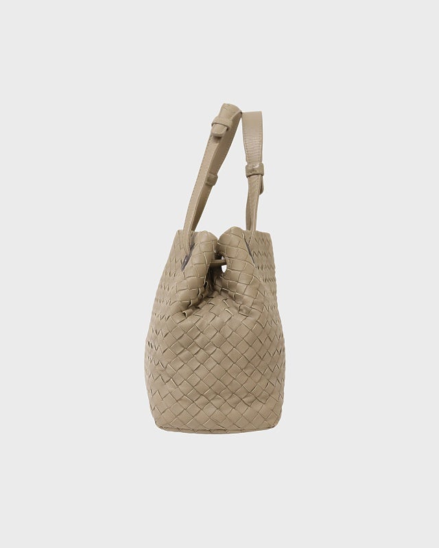 BOTTEGA VENETA イントレチャートハンドバッグ | Hedy