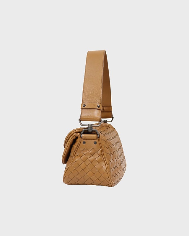 BOTTEGA VENETA イントレチャートWフラップワンショルダーバッグ | Hedy