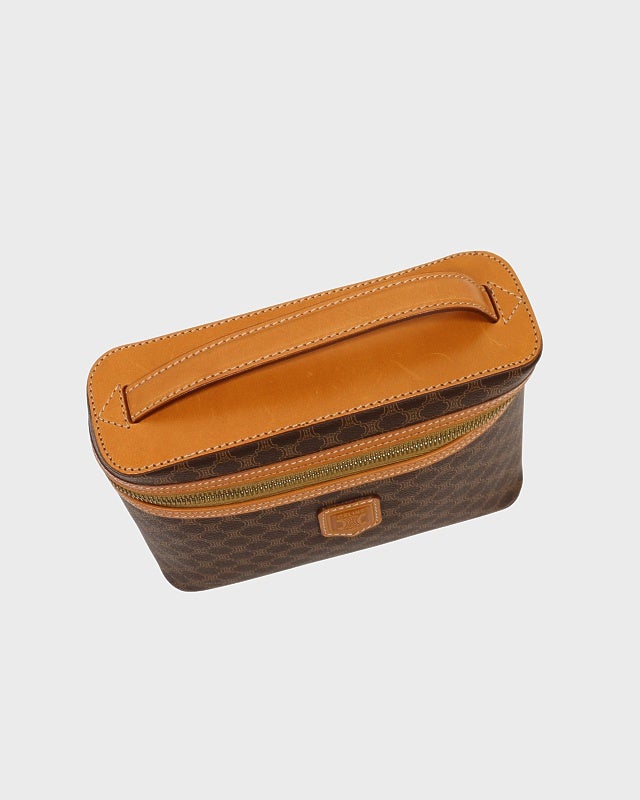 ♡ch!iii♡完売品　バニティ　キャメル CELINE マカダム柄バニティバッグ | Hedy
