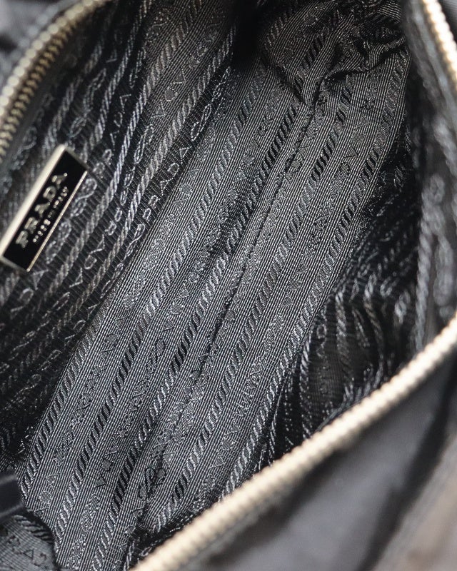 PRADA 三角ロゴ金具ナイロンレザー2Wayバッグ | Hedy