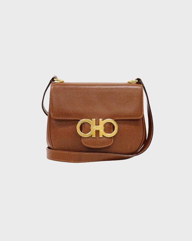 Ferragamo ガンチーニ金具レザーショルダーバッグ | Hedy