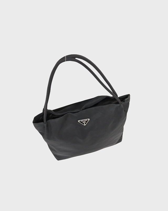 PRADA 三角ロゴ金具ナイロントートバッグ | Hedy