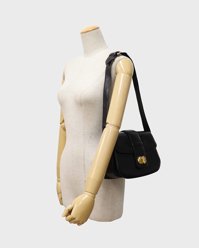 CELINE 馬車金具ターンロックレザーショルダーバッグ | Hedy