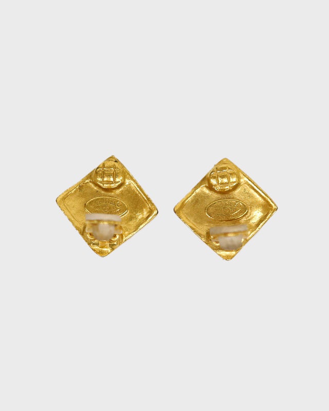 CHANEL COCOダイヤカットイヤリング | Hedy