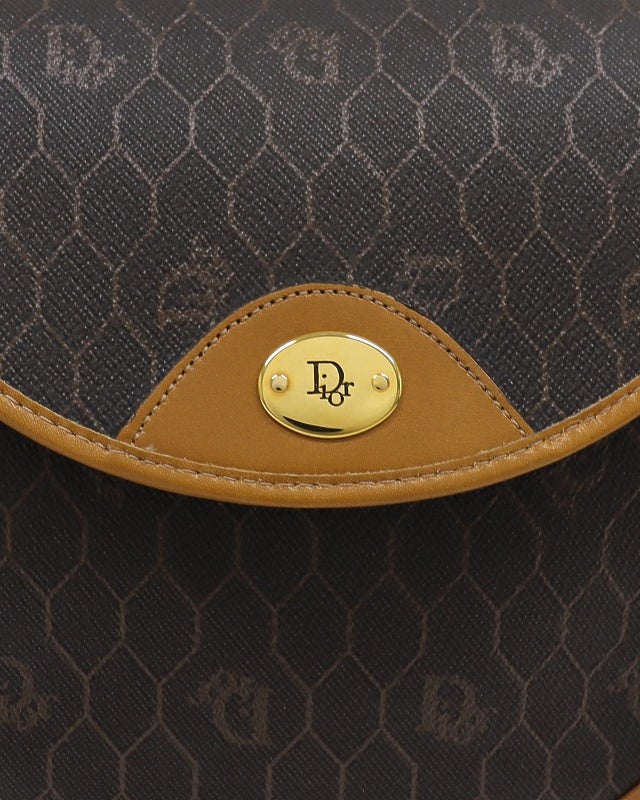 DIOR ハニカム柄ショルダーバッグ | Hedy