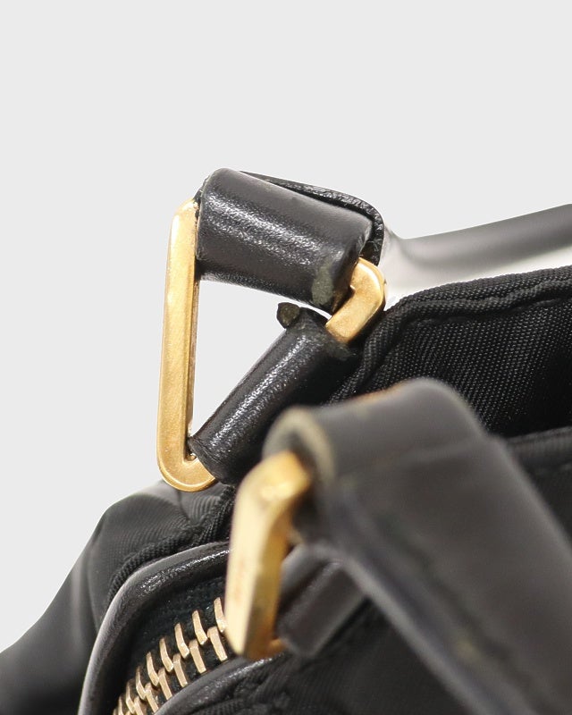 PRADA 三角ロゴ金具ナイロンレザーハンドバッグ | Hedy