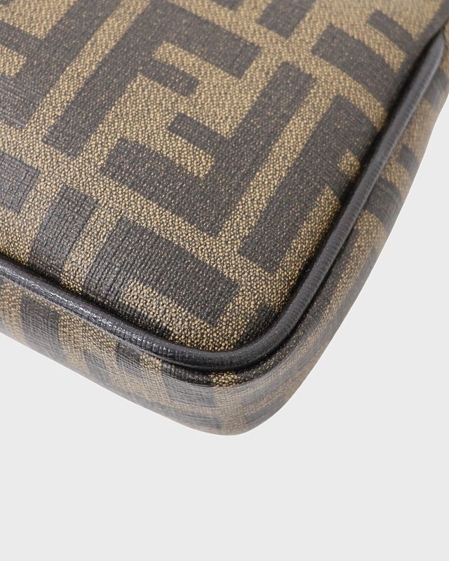 FENDI ズッカ柄チェーンワンショルダーバッグ | Hedy