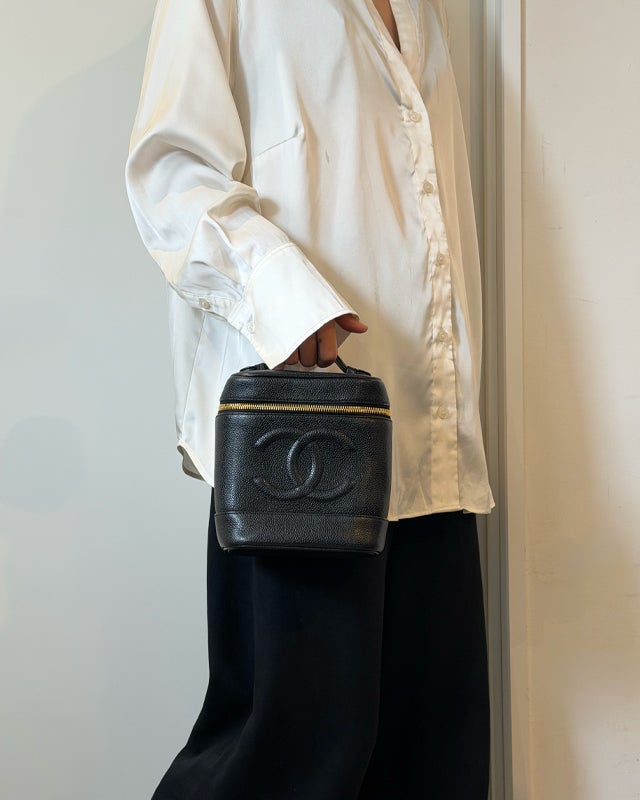CHANEL キャビアスキンバニティバッグ | Hedy