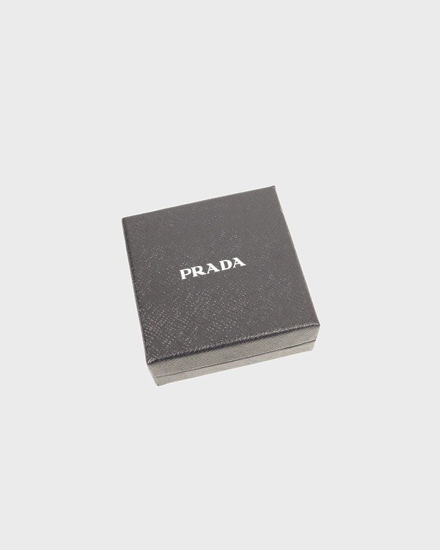 PRADA ロゴラインストーンへアクリップ | Hedy