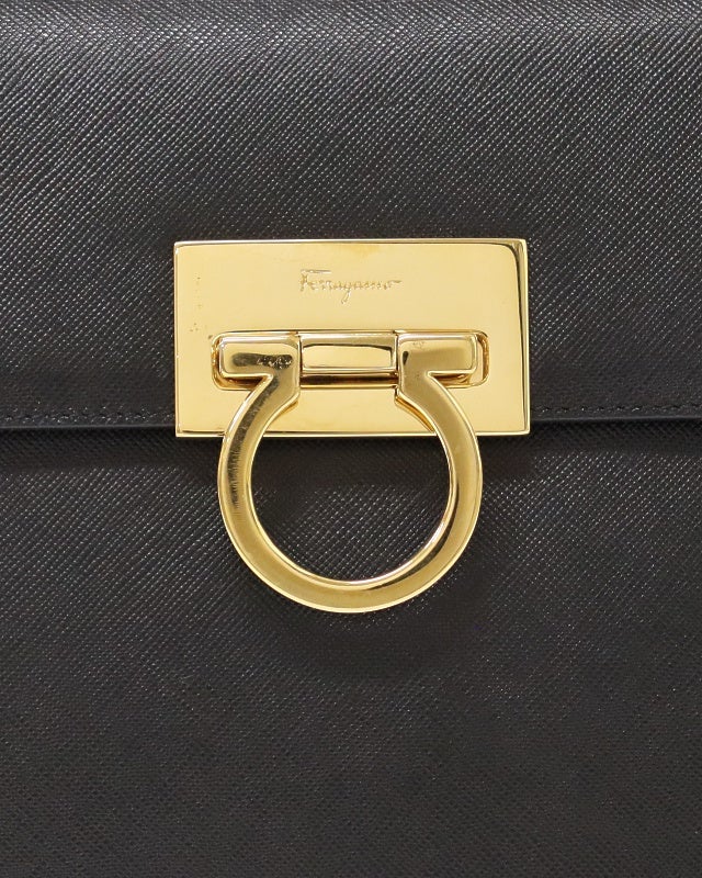 Ferragamo ガンチーニ金具レザーハンドバッグ | Hedy