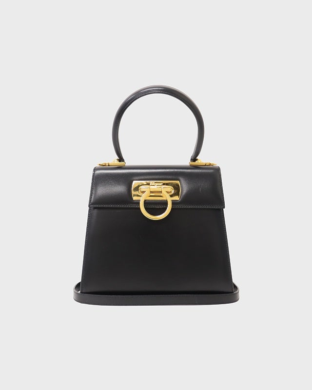 SALVATORE FERRAGAMO（フェラガモ）ショルダーバッグ | 【公式