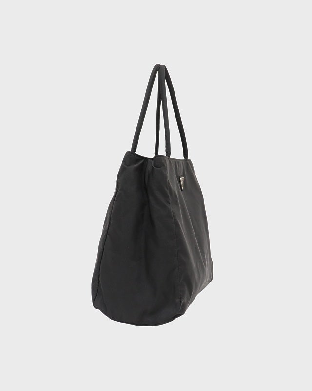PRADA 三角ロゴ金具ナイロントートバッグ | Hedy